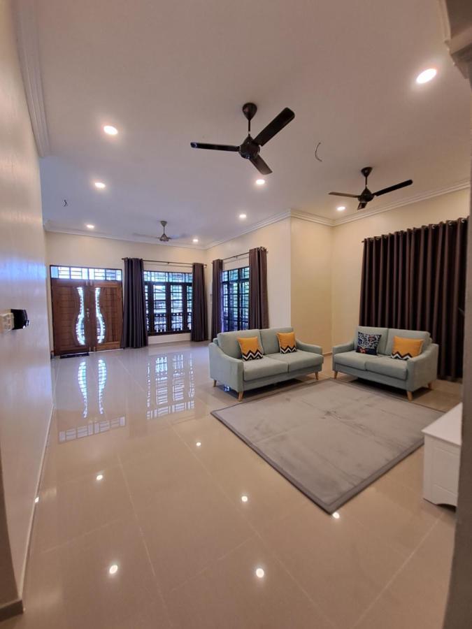Zn Homestay Gong Badak Kampong Pengkalan Maras Dış mekan fotoğraf